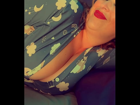 Sally Surprises You With Big Tits In The Morning - SallyDDDs