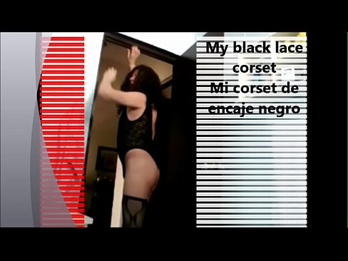 My black lace corset - Mi corset de encaje negro