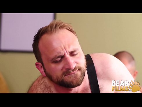 Submissive Stud Bent Over For Raw Bear Cock