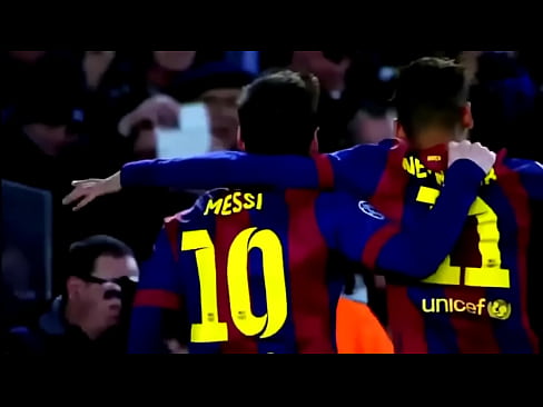 dupla Neymar e Messi dando show em Paris