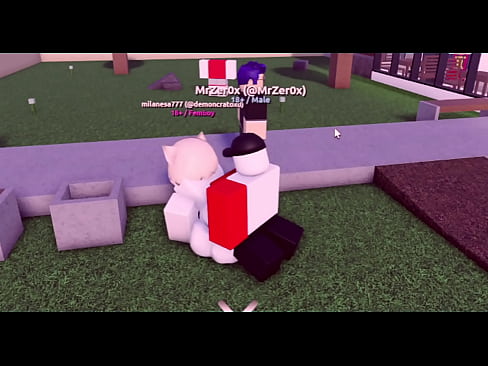 Les gusta que las folle mientras estamos en PUBLICO | Roblox