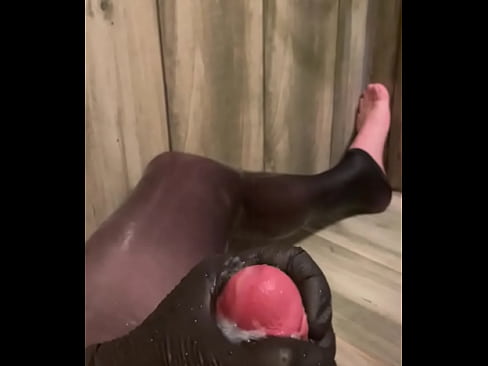 Cumshot Crazy fetish