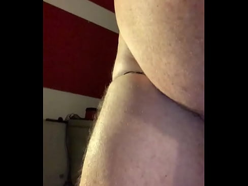 Round butt cheeks oiled hole begging for a fat cock to sit on