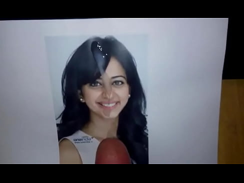 Cumtribute to Rakul Preet