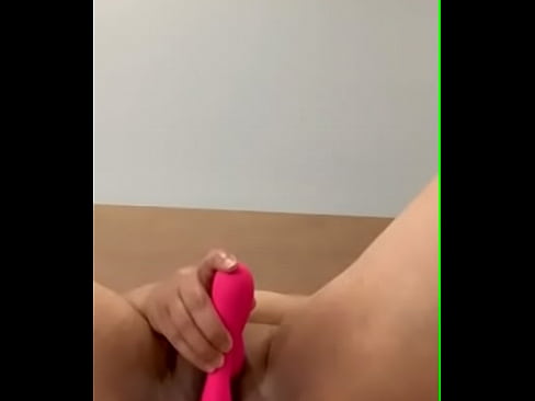 I masturbate for the first time with a vibrator
