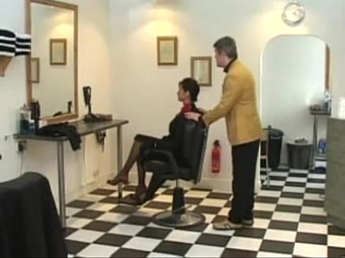 British Angie George & Vicky Valentine - at the hairdressers