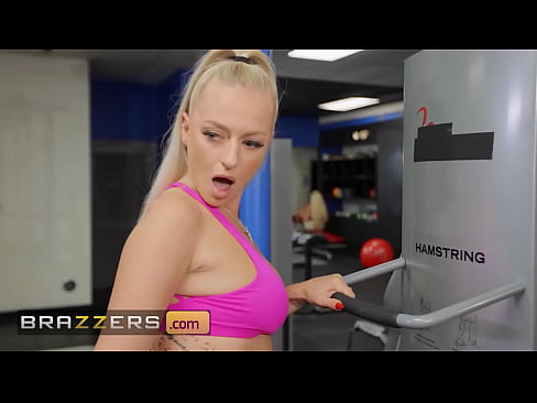 www.brazzers.xxx/gift - copy and watch full Elana Bunnz video