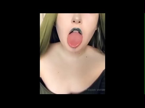 Tongues from insta.