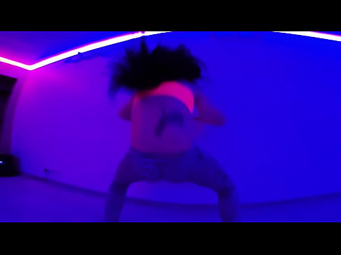 Twerk & Booty Shake Dance Contest - FINAL ( Sasha X-Twerk Girls)