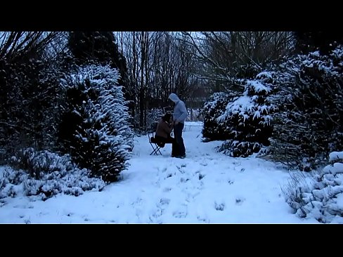 Cedille ou la pipe des neiges entre chiens et loups