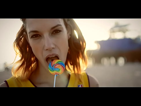 Silvia Rubi teaser lollipop