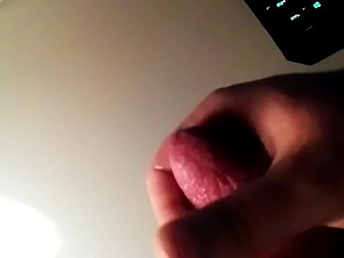 Teen Jerked of with cumshot
