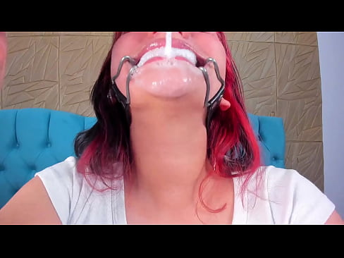 incredible streamer show webcam jasmin saliva