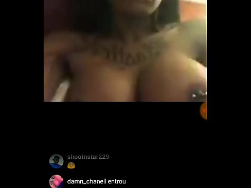 Hushh money huge boobs in live instagram