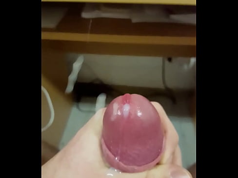 MY HUGE CUMSHOT AFTER A WEEK