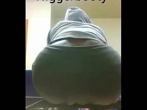 Sexy fat ebony ass