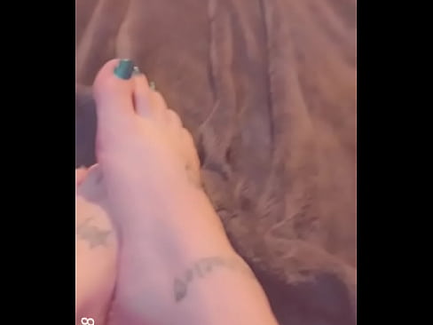 Ms pretty feet