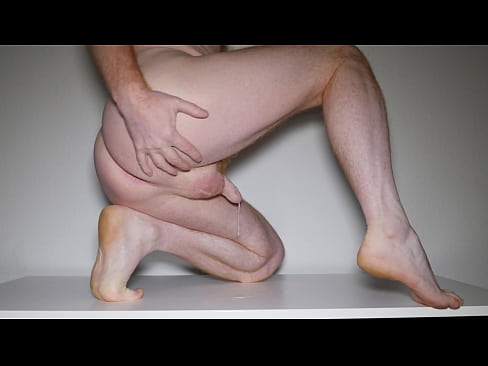 Nude masturbation with unexpected cum between my feet
