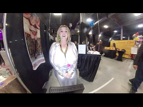 Video of Busty girl at a convention