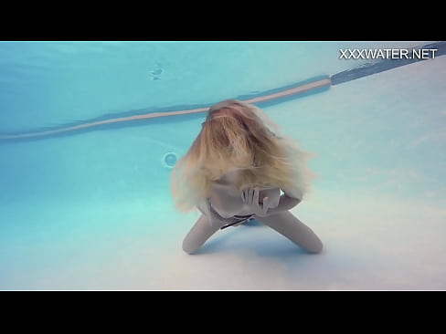 Blonde big tits long hair Sophie Murena enjoys pussy in the pool