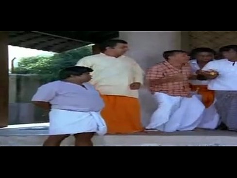 Banana Comedy Senthil & Kaundamani from Karakattakaran 1989 Tamil - YouTube [360p]