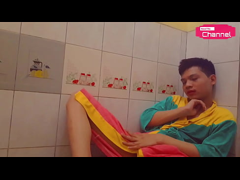 Hot Asian Teen - Porn Star Model Hansel Thio Naps In Bathroom P1