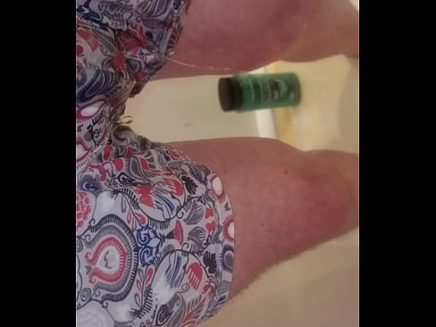 Shower piss in pants