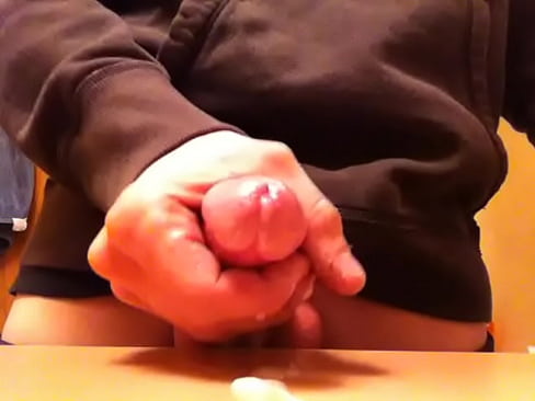 Jerking off quick cum