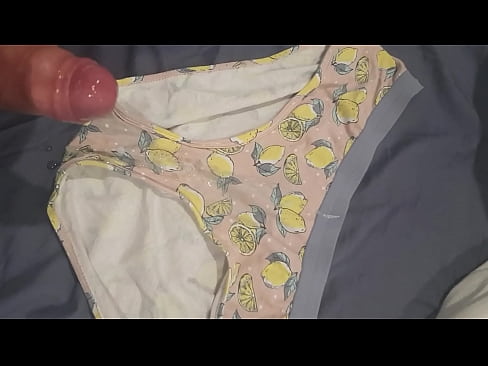 Jerking with big sister's dirty underwear