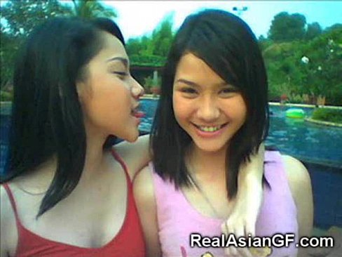 Real Teen Asian GFs!