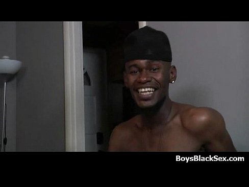 Black sexy guys fuck gay white teen boys 01