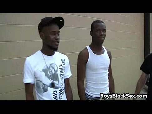 Black Gay Dude Fuck White Skinny Cute Boy In His Tight Ass 01