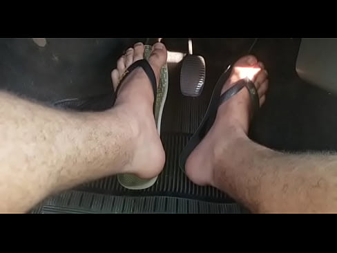 barefoot driving