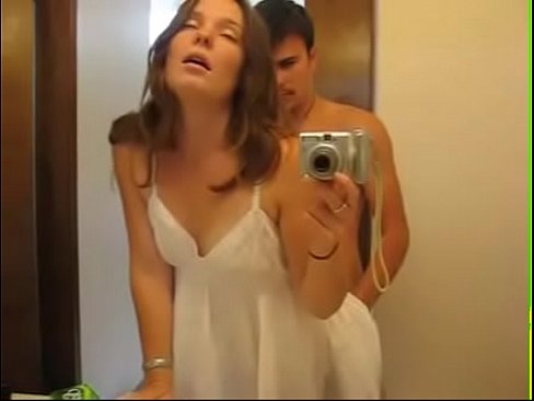 Amateur from camgirlslive.webcam on knees in bathroom gets cumshot