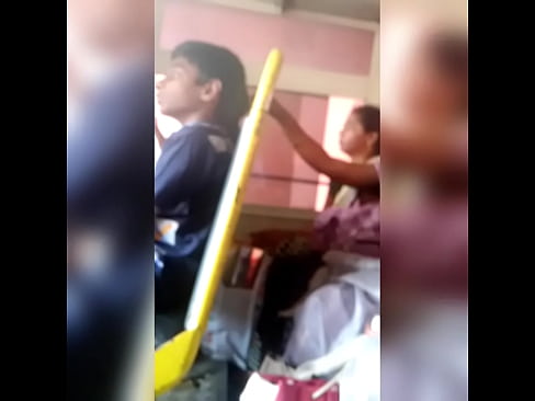 Telugu aunty navel show in bus