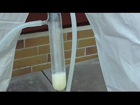 milking machine.MOV