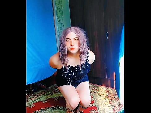 18 PRETTY YOUTUBER CROSSDRESSERKITTY MODEL HOT FEMBOY SEXY BIG BOOT BIG ASS HOUSEWIFE TEEN BLONDE DOLL STRIPTEASE Privately