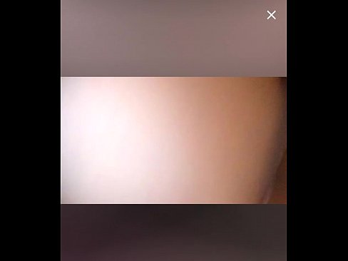 Cam girl on periscope twerking