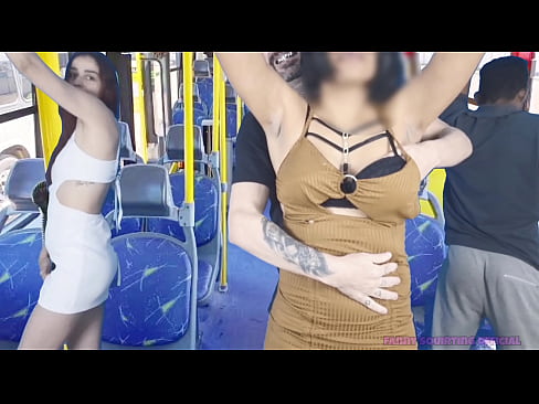 Gozada na bunda grande da dona no ônibus em publico