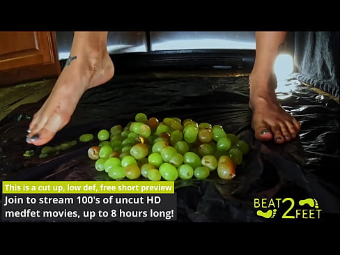 Raven Rogues Toes Destroy A Bunch Of Grapes & Little Man! Full Foot Fetish Movie @Beat2Feet!
