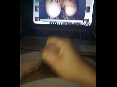 Para mandukas y sus enormes tetas