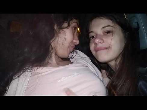 Threesome sex with two s in car!!! Cum in mouth and swallow