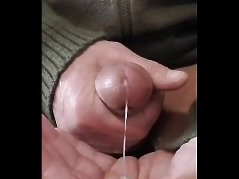 a good handjob from my big cock.