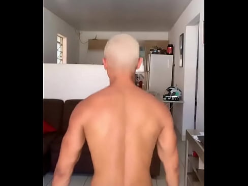 gostoso dançando