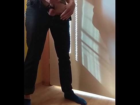 orgasm in standing position