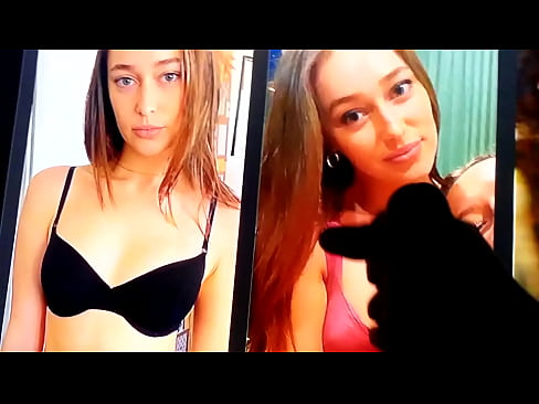 Alycia DebnamCarey Cumtribute