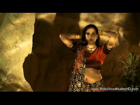Observe The Erotic Indian Dancer