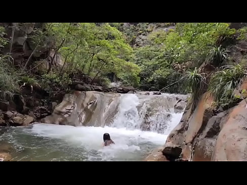 De vuelta al río, lindo día para un baño al aire libre