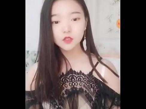 anybody know this girl from chinese