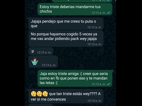 Mi mejor amiga me salta en la verga por comprarle unos tenis